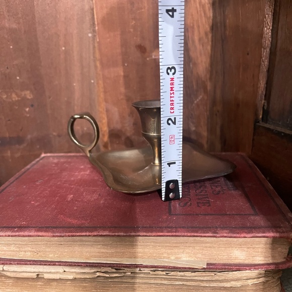 Vintage Brass Finger Loop Chamberstick - Picture 7 of 14